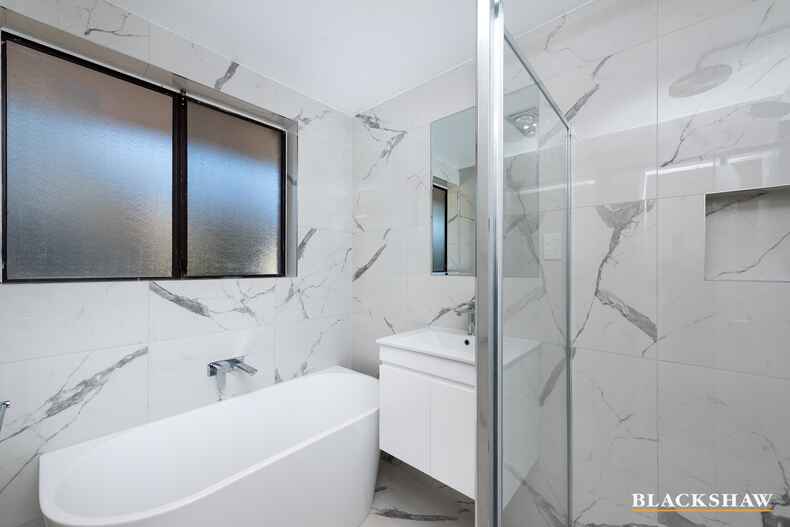 34 Baddeley Crescent Spence 34 Baddeley Crescent Spence