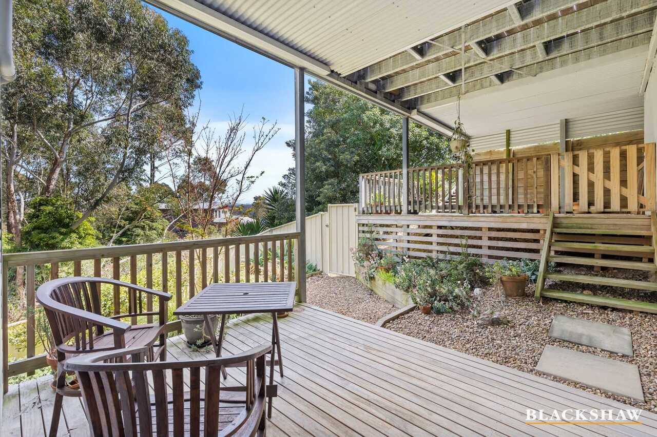 6 Courtenay Crescent Long Beach