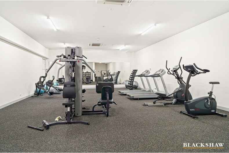 25/81 Constitution Avenue Campbell