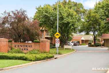 63/12 Albermarle Place Phillip