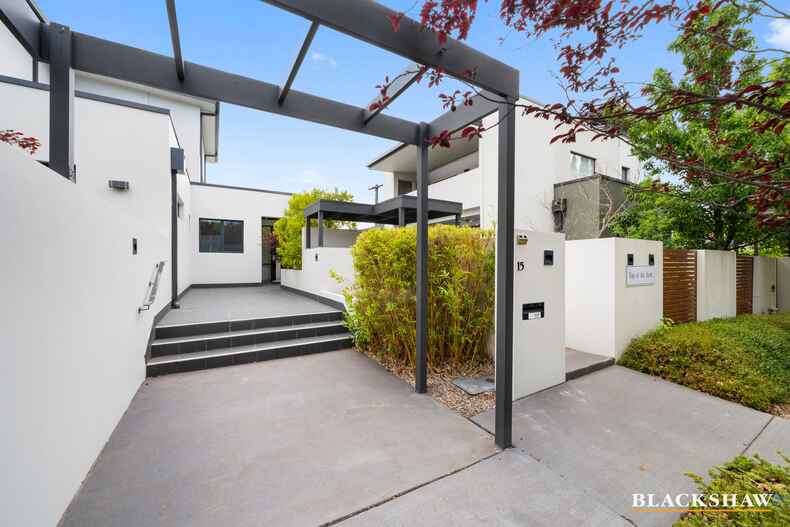 15 Kent Street Deakin