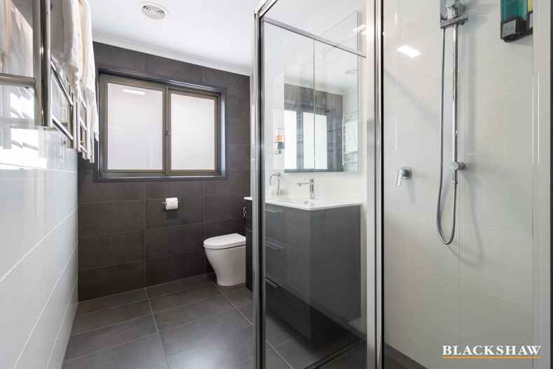 48 Couchman Crescent Chisholm