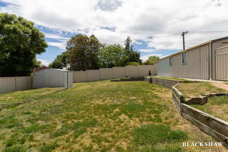 48 Couchman Crescent Chisholm