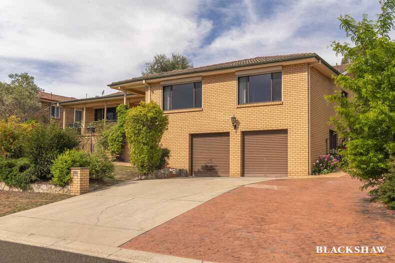 6 Willoughby Crescent Gilmore