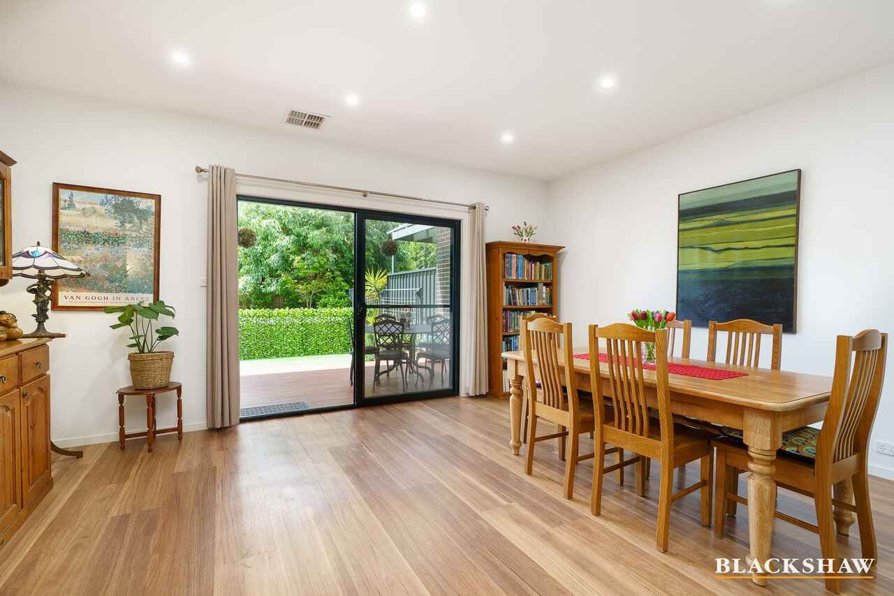 5D Murdoch Street Lyneham
