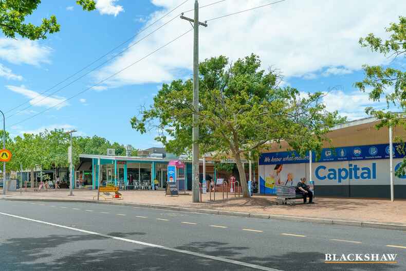 5D Murdoch Street Lyneham