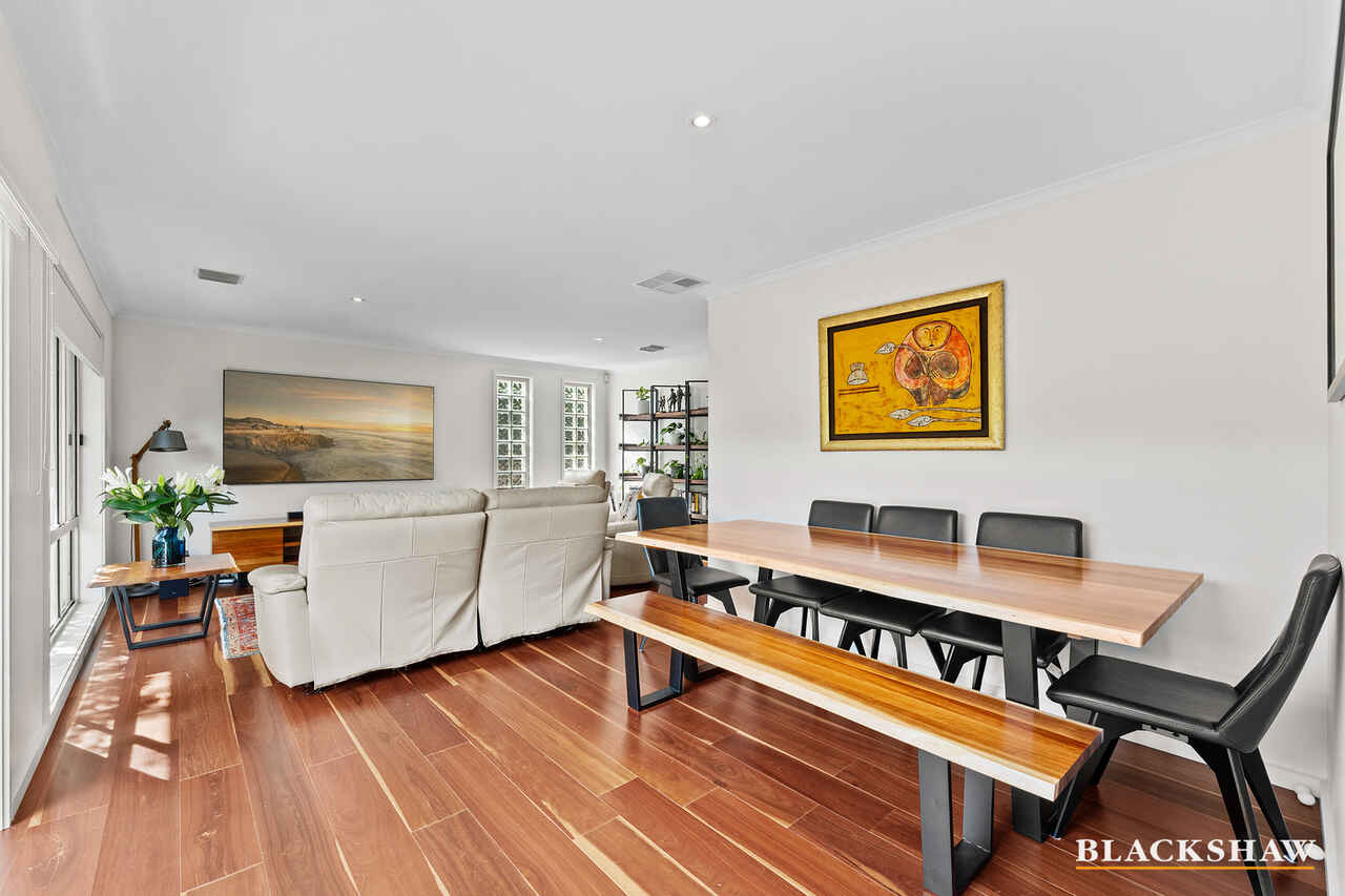 27 Carolyn Jackson Drive Jerrabomberra