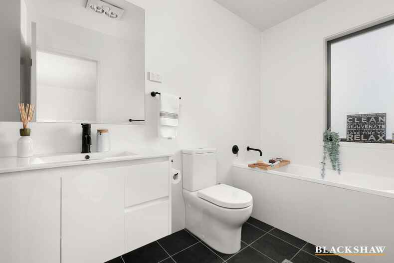 42 Bernard Heinze Avenue Moncrieff