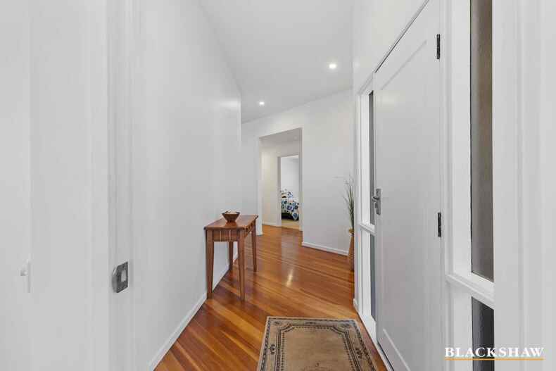 14 Michener Court Long Beach