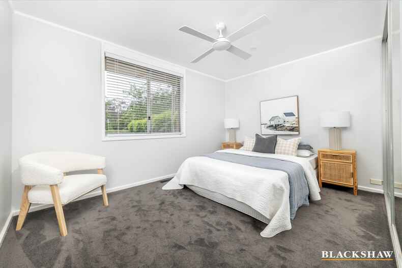 6 Kevin Street Evatt