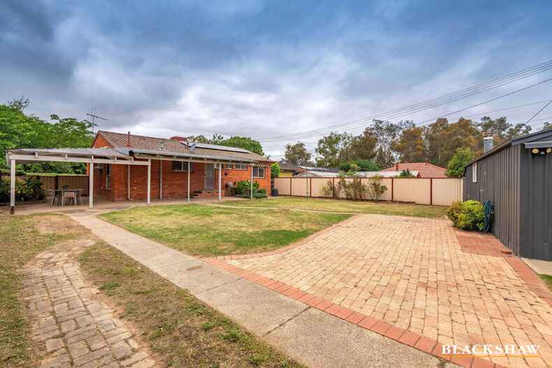 6 Kevin Street Evatt