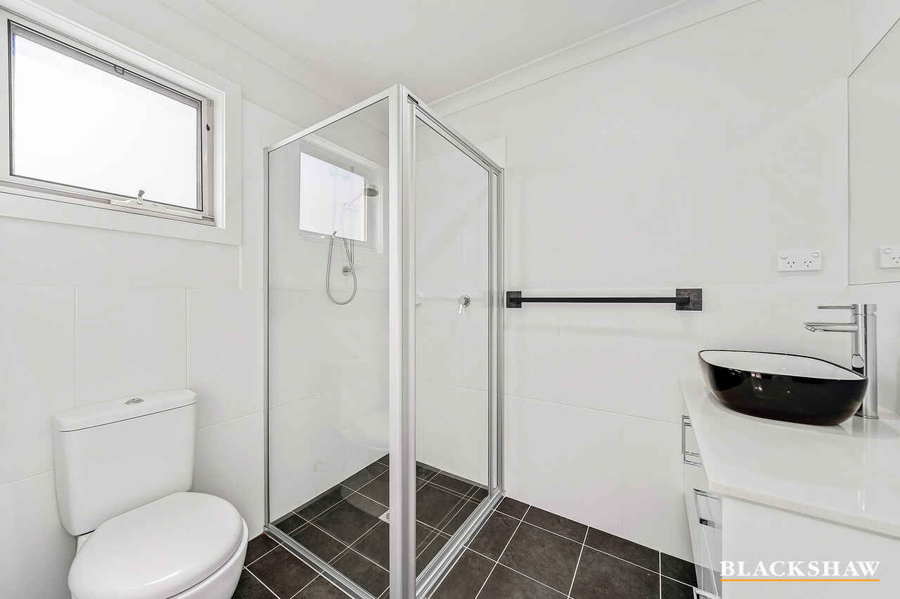 7/27 Yass Road Queanbeyan