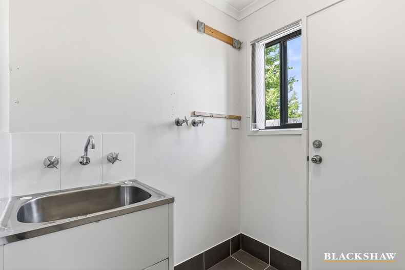 3 Bryan Hudson Street Macgregor