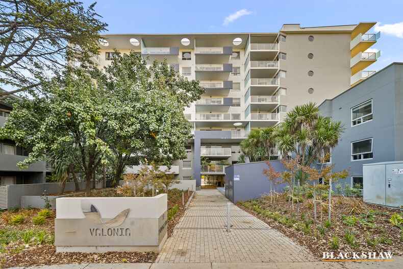 106/17 Dooring Street Braddon