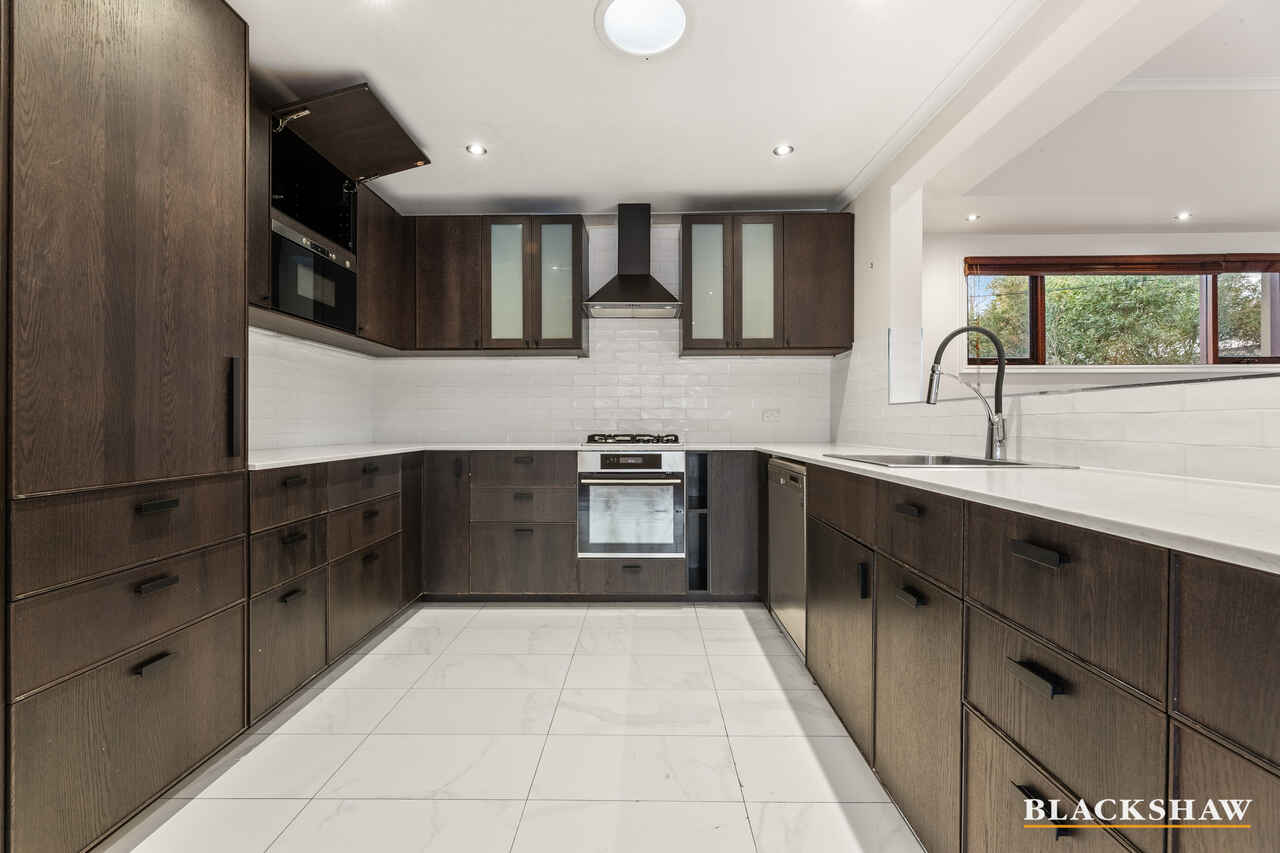 122 Monaro Crescent Red Hill