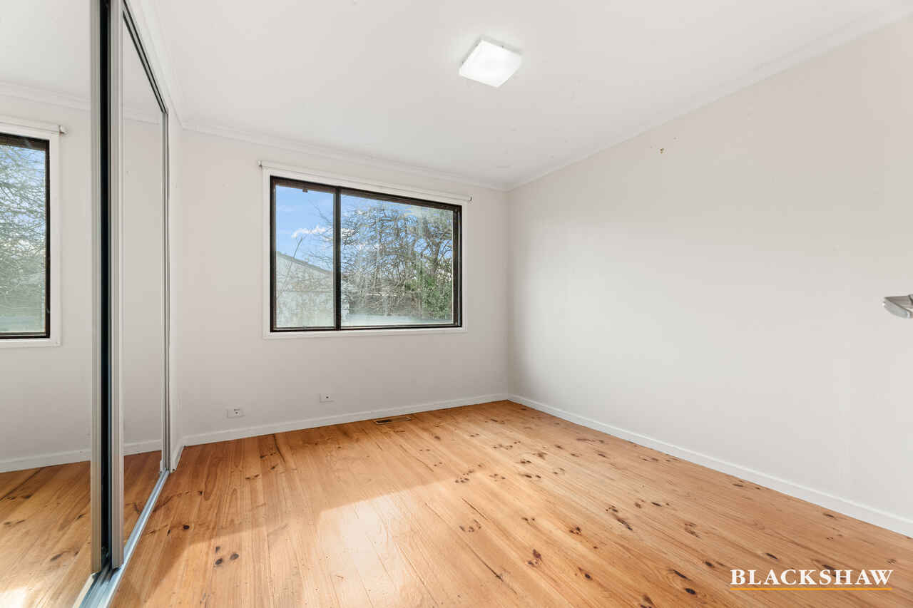 122 Monaro Crescent Red Hill