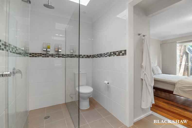 1/5 Edgewood Place Denhams Beach