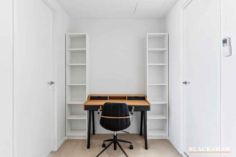 15/29 Eastlake Parade Kingston