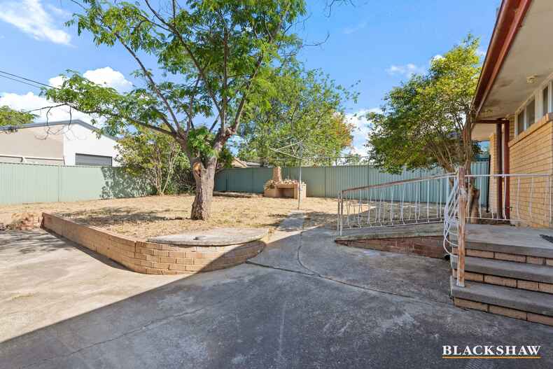 21 Kalgoorlie Crescent Fisher