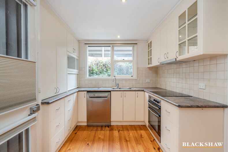 39 Barnet Close Phillip