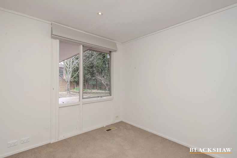 39 Barnet Close Phillip