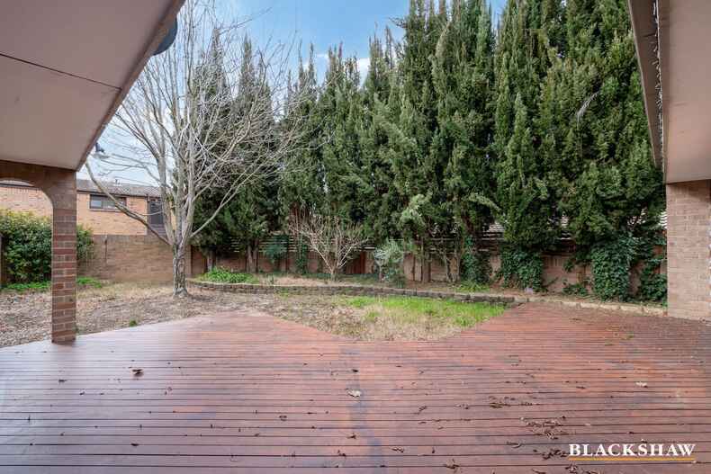 39 Barnet Close Phillip