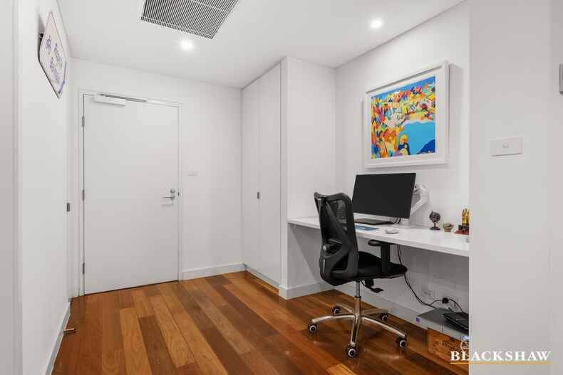 1/17 State Circle Forrest