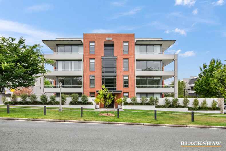 6/19 Leichhardt Street Kingston