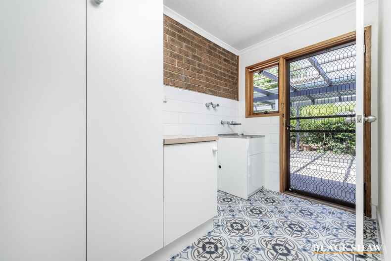 39 Porteous Crescent Theodore