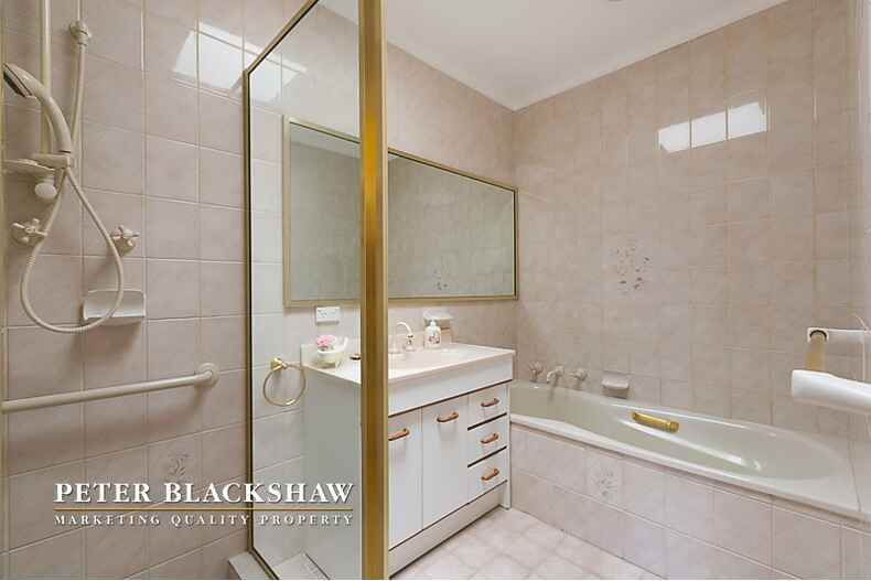 16 Brereton Street Queanbeyan 16 Brereton Street Queanbeyan