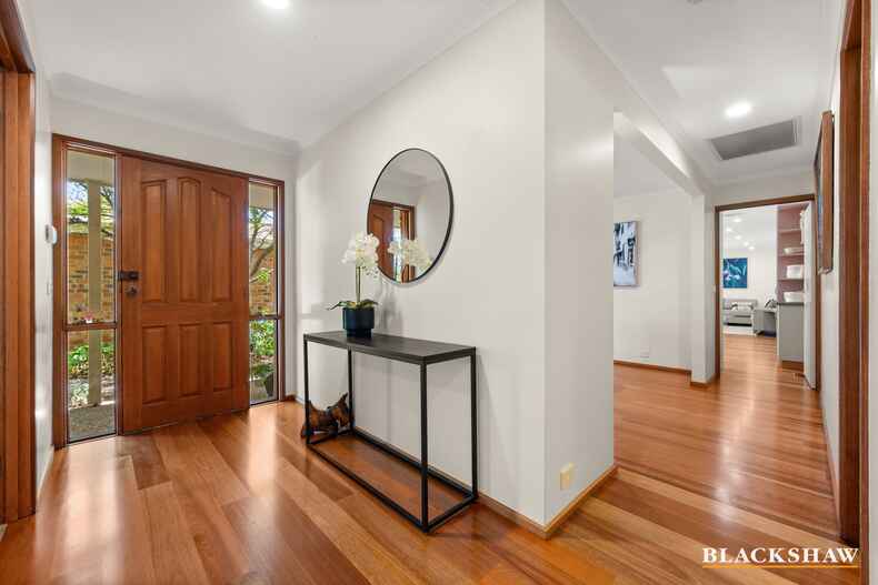 5 Treacy Place Isaacs