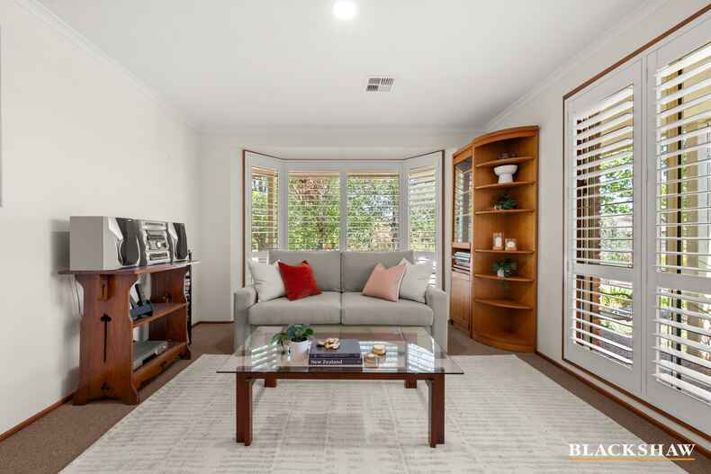 5 Treacy Place Isaacs