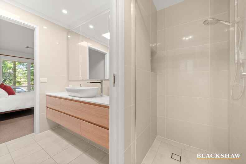 5 Treacy Place Isaacs