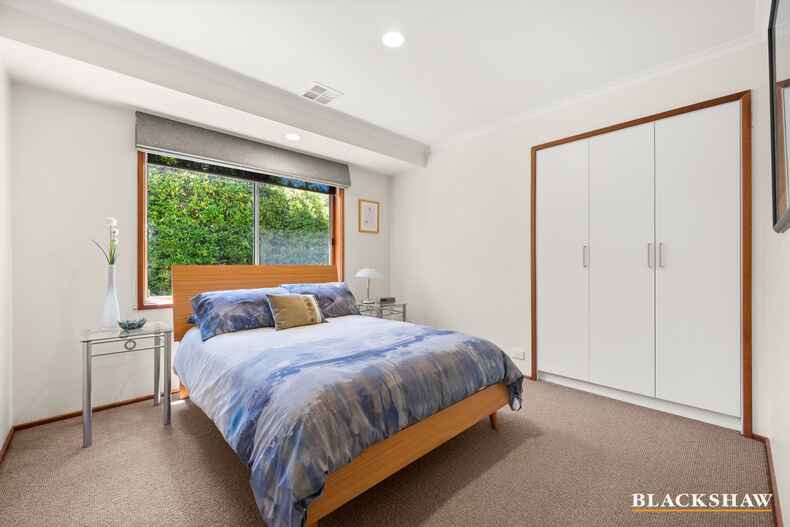 5 Treacy Place Isaacs