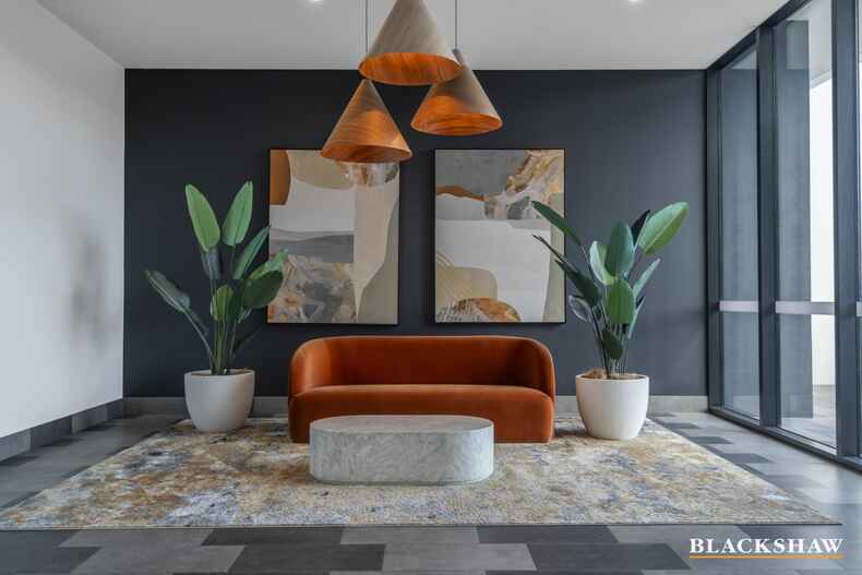 154/9 Irving Street Phillip