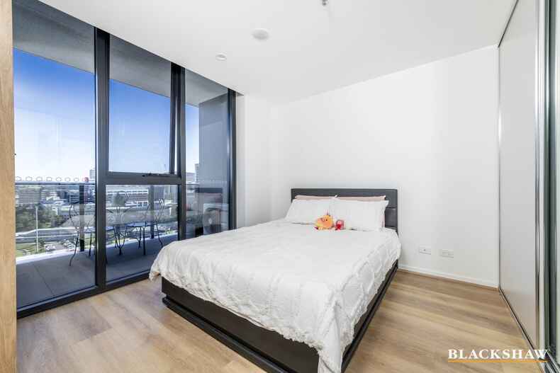 154/9 Irving Street Phillip