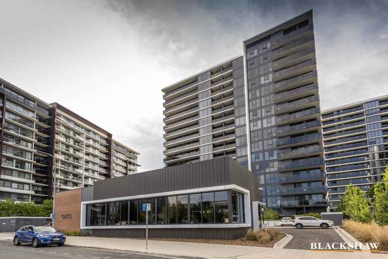 154/9 Irving Street Phillip