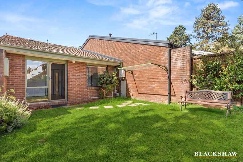 13/5 Lane-Poole Place Yarralumla