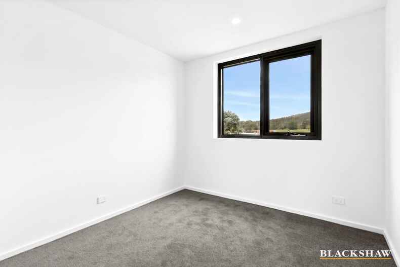 33/3 Buninyong Street Watson