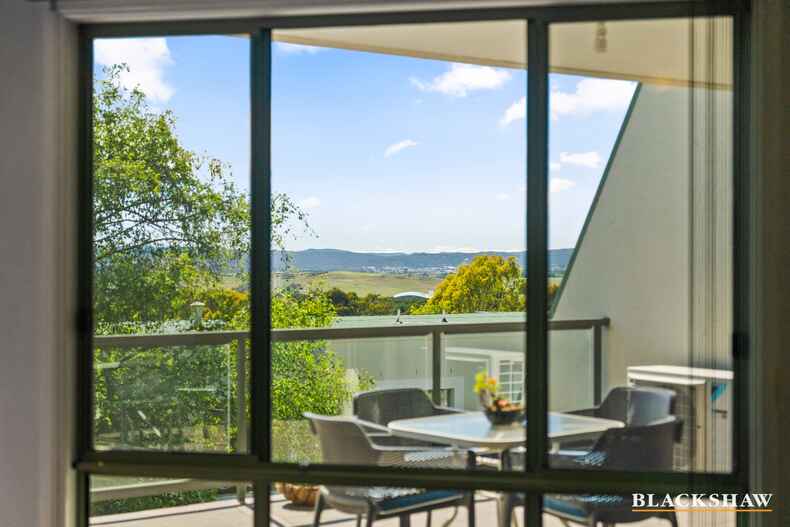 17/40 Leahy Close Narrabundah