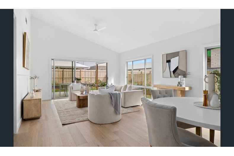 3 Kaneff Street Macnamara