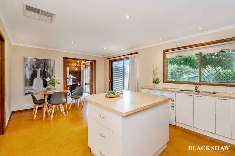 5 Heriot Place Flynn