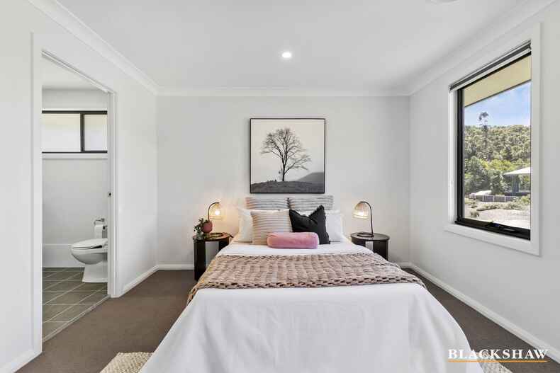 1 Mckenzies Crescent Malua Bay