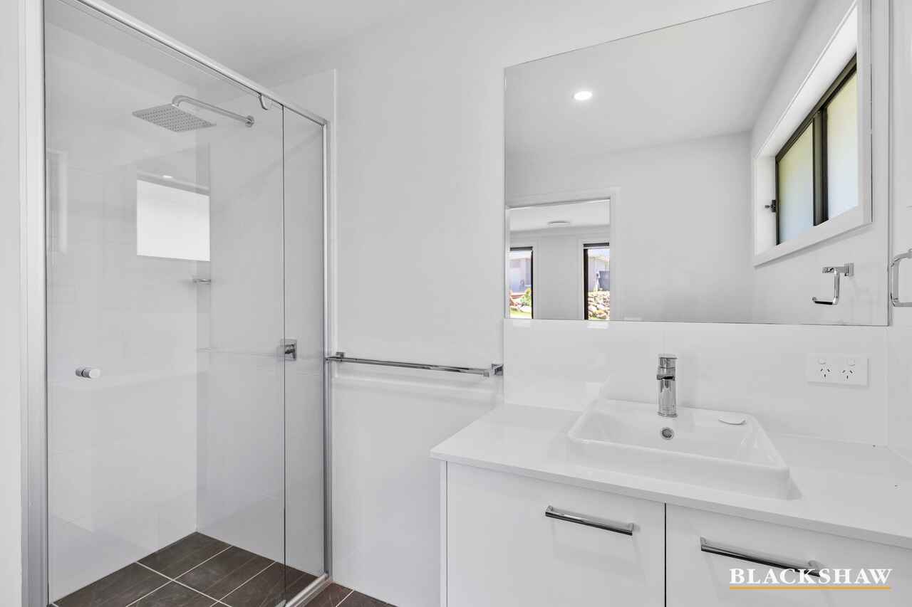 1 Mckenzies Crescent Malua Bay