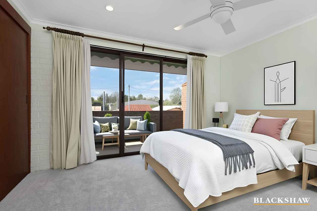 2/66 Golf Links Drive Batemans Bay
