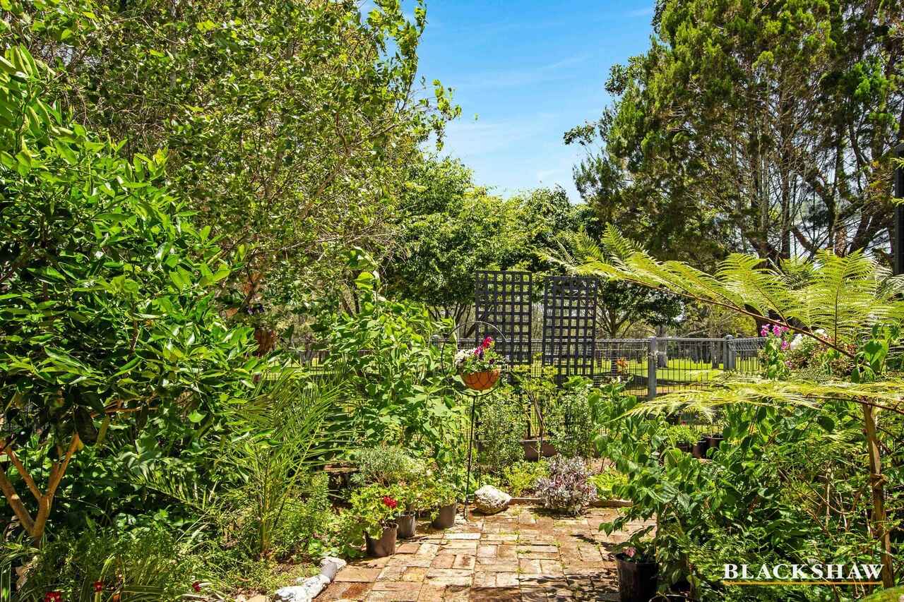 2/66 Golf Links Drive Batemans Bay