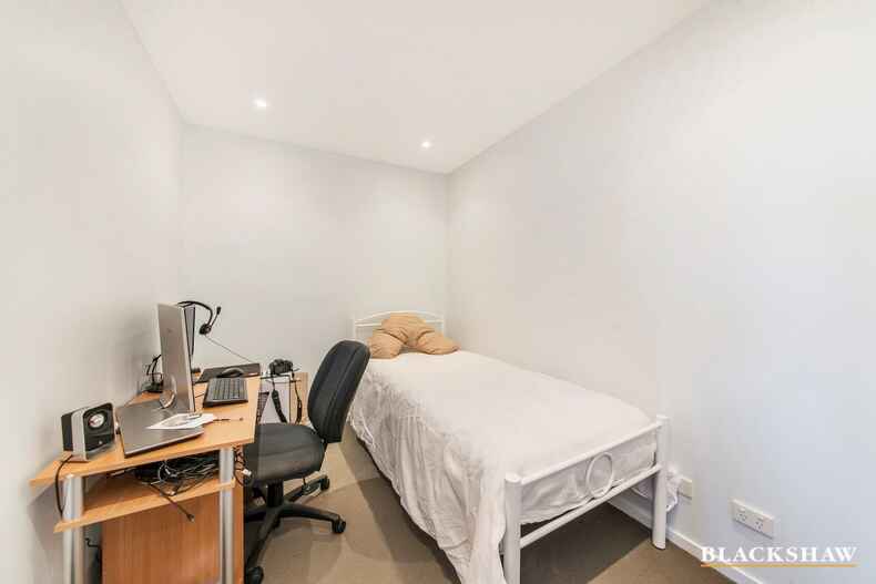 9/54 Ernest Cavanagh Street Gungahlin