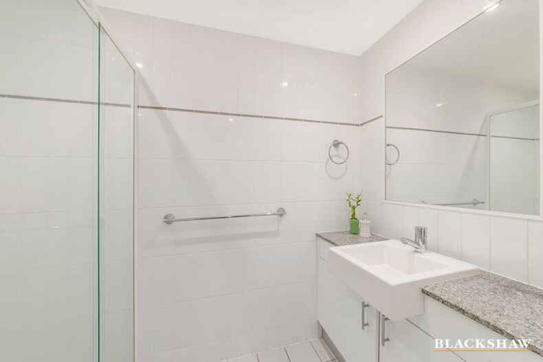 9/54 Ernest Cavanagh Street Gungahlin