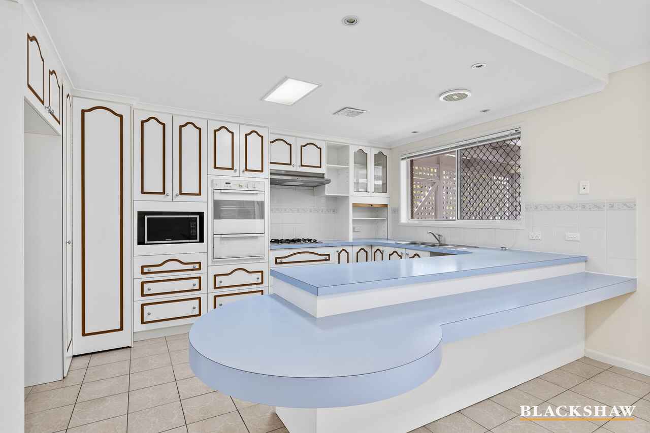 10 Jasmine Gardens Jerrabomberra