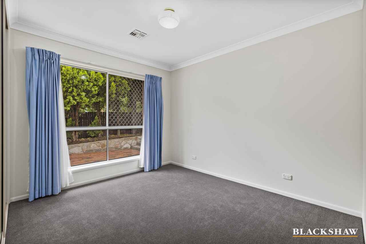 10 Jasmine Gardens Jerrabomberra